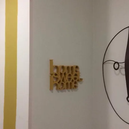 Апартаменты Fantastic 1 Bedroom At Roma Avenue - 1b