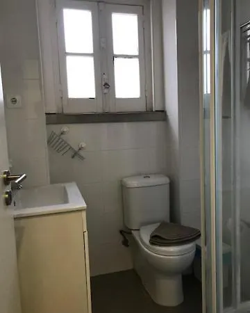 Fantastic 1 Bedroom At Roma Avenue - 1b * リスボン